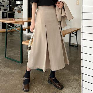 Plus Size Pleated Long A-line Skirt