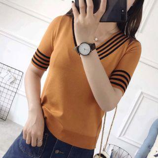 V-neck Strip Trim Short-sleeve Sweater