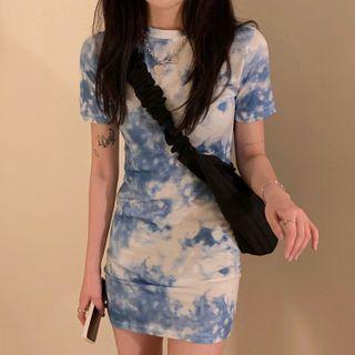 Short-sleeve Tie-dye Mini Sheath Dress