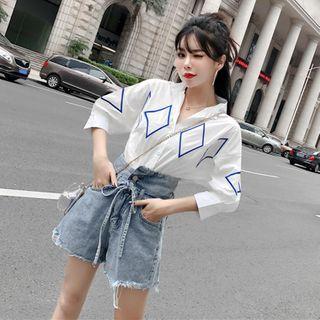 Printed Blouse / High-waist Denim Shorts / Set