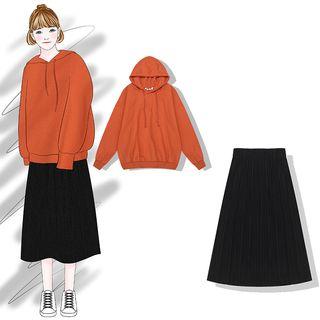 Plain Hoodie/ Pleated Midi A-line Skirt