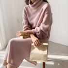 Turtle-neck Balloon-sleeve Dress
