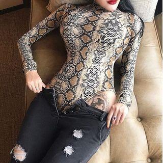 Long-sleeve Snake-print Top