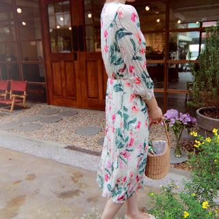 Floral Print Crinkled Dress
