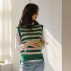 Dip-back Stripe Sweater Vest