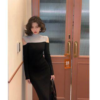 Mock-neck Two-tone Knit Midi Sheath Dress