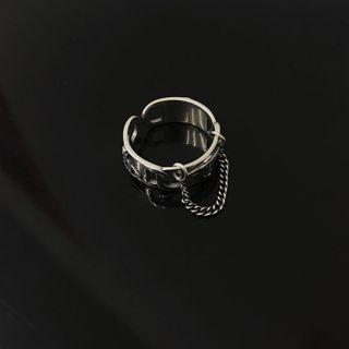 Chained Necklace Ring - One Size