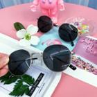 Round Metal Frame Sunglasses Silver Frame & Black Lens - One Size