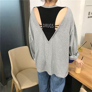 Long-sleeve Lettering Cut-out Back T-shirt