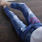 Embroidery Distressed Slim-fit Jeans