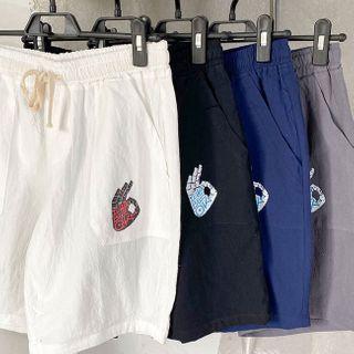 Graphic Print Cargo Shorts