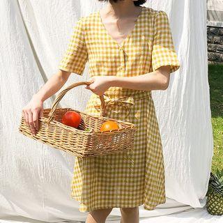 Checked V-neck Short-sleeve A-line Dress