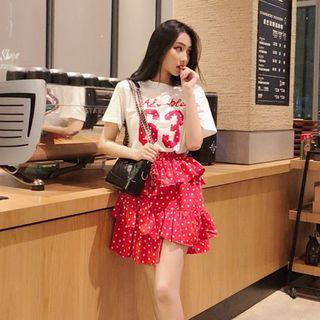 Letter Printed T-shirt+dotted Skirt