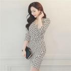 3/4-sleeve Patterned Bodycon Dress