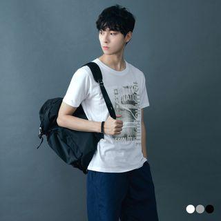 Men Street Graphic Design Top