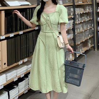 Puff-sleeve Square Neck Midi A-line Dress Green - One Size