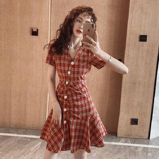 Plaid Short-sleeve V-neck Button Mini A-line Dress