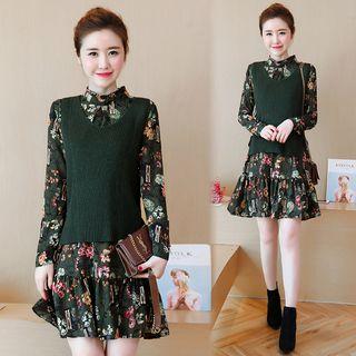 Set: Printed Long-sleeve Dress + U-neck Knit Vest