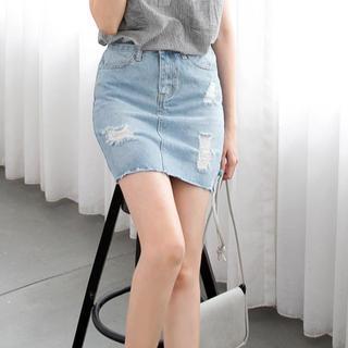 Distressed Pencil-cut Denim Skirt