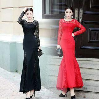 Lace Panel Long Sleeve Maxi Dress