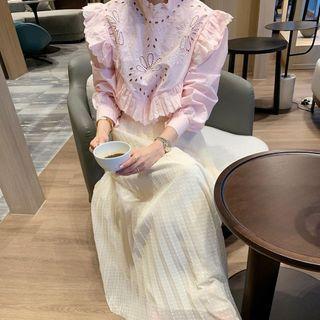 Eyelet Mock-neck Blouse / Mesh Maxi Skirt