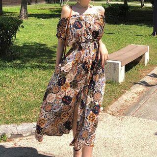 Off-shoulder Printed Short-sleeve Midi Dress