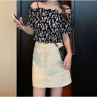 Flower Print Off-shoulder Blouse Daisy - Black - One Size