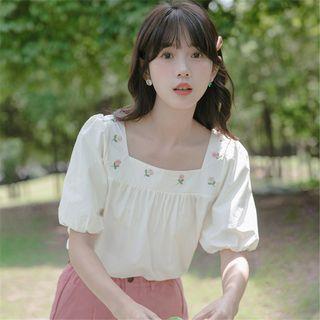 Square-neck Embroider Floral Oversize Blouse