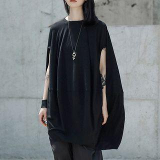 Cape-sleeve Plain T-shirt Black - One Size