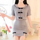 Set: Plaid Short-sleeve Top + Skirt