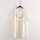 Elbow-sleeve Embroidery Pleated Dress