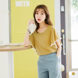 Tassel Trimming Flare Sleeve Top