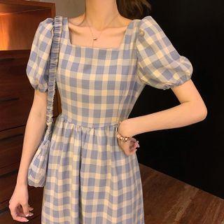 Short-sleeve Gingham Midi Dress / Crossbody Bag