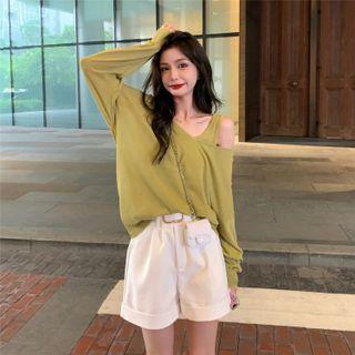 Long-sleeve Knit Top / Camisole Top / Shorts / Belt / Set