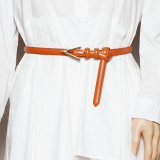Narrow Buckled Belt