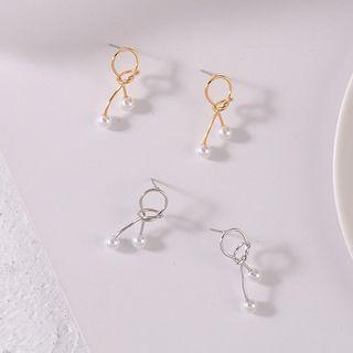 Faux Pearl Knot Earring