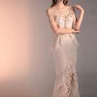 Set: Ruffled Sheath Evening Dress + Accessory