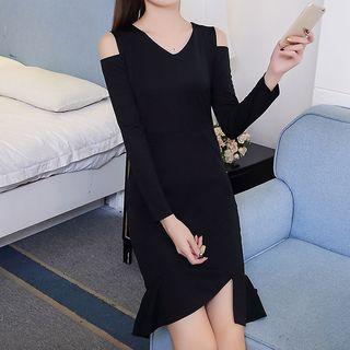 Cut Out Shoulder Long Sleeve Dress