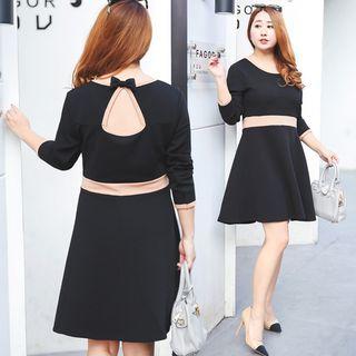 Bow Back Long-sleeve A-line Dress