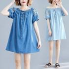 Flower Embroidered Short-sleeve Denim Dress
