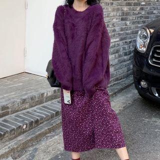 Furry Sweater / Floral Print Midi A-line Skirt