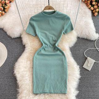 Short Sleeve Plain Sheath Dress