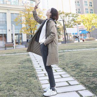 Contrast-hooded Snap-button Parka