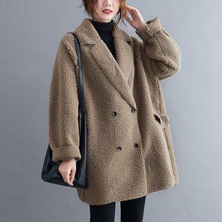 Fleece Buttoned Medium Coat