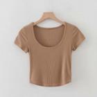 U-neck Short-sleeve Crop Top