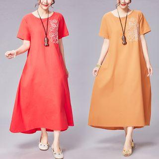 Short-sleeve Maxi Embroidered Dress