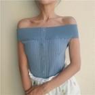 Buttoned Ribbed Off-shoulder Top