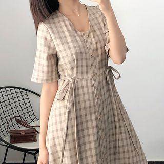 Tie-waist Short-sleeve Gingham Dress