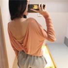 Plain Open Back Long-sleeve Top