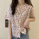 Short-sleeve Floral V-neck Shirt